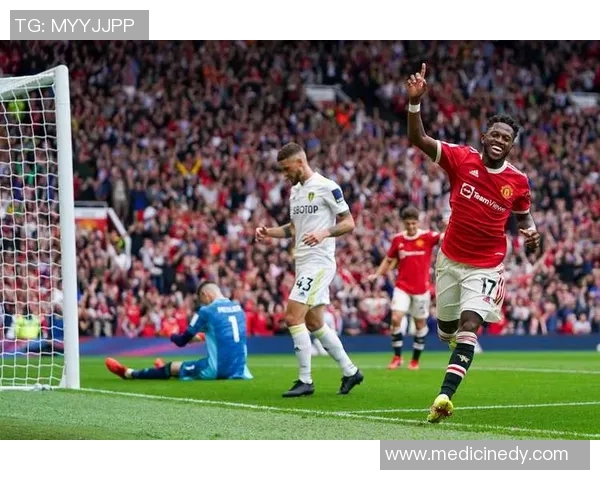 塞维利亚引援加速，前瓦伦西亚前锋佩雷拉正式加盟