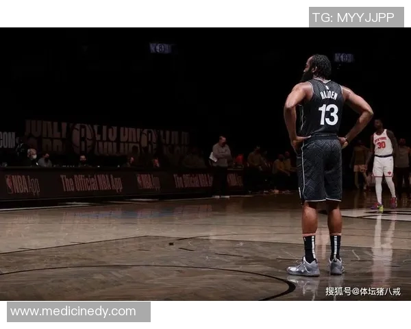 篮网大腿踝关节伤势恢复缓慢，球队面临内外线双重打击